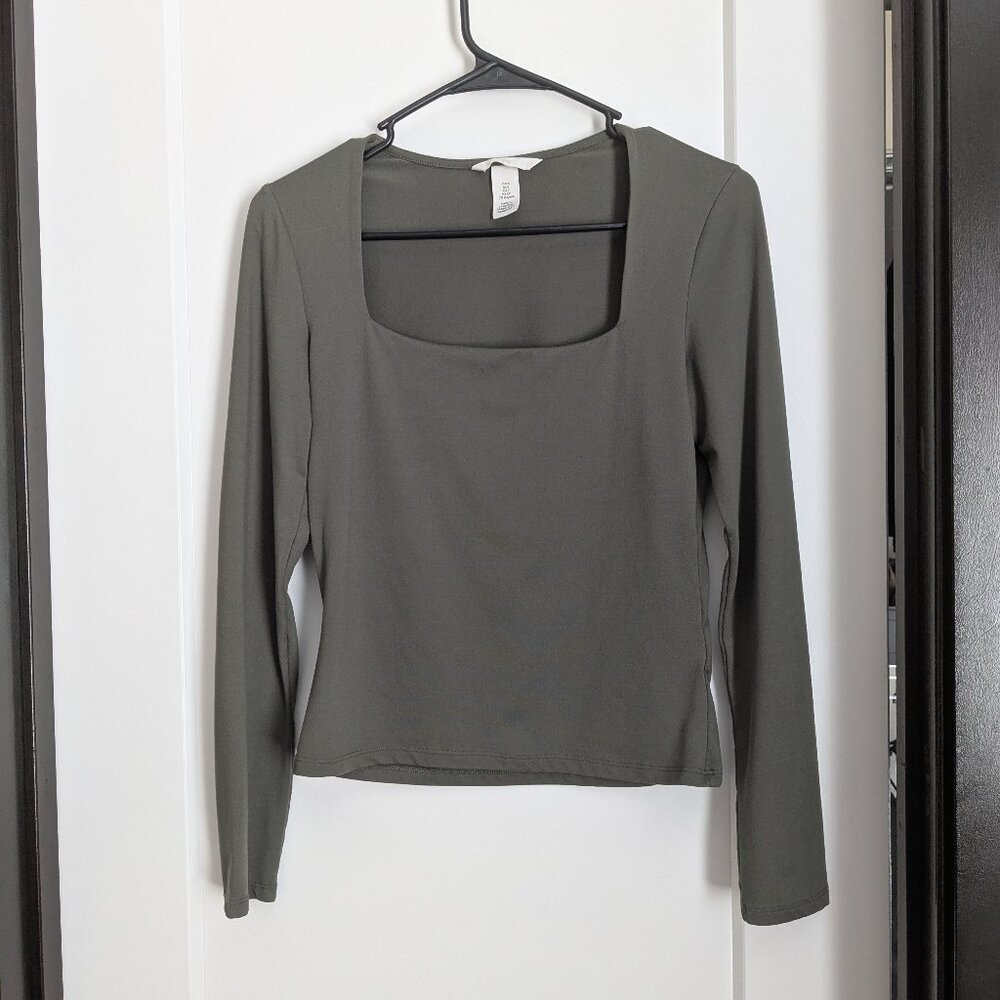 H&M square neck long sleeve tshirt